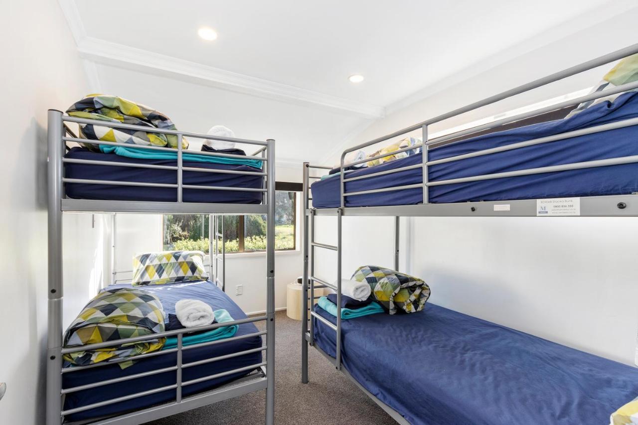North South Holiday Park Christchurch Extérieur photo