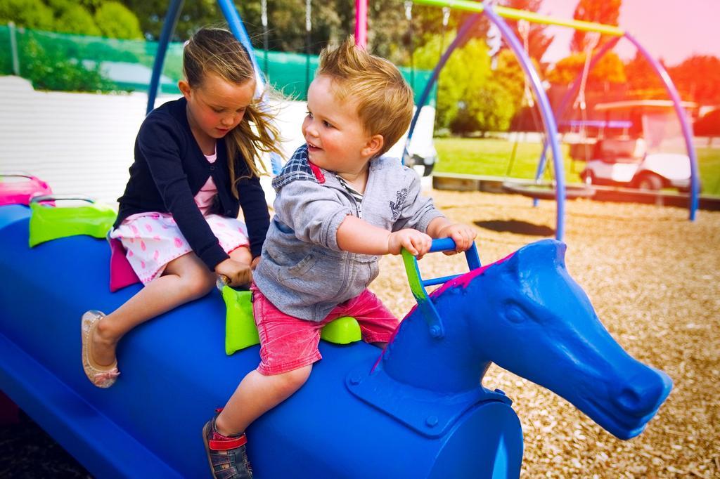 North South Holiday Park Christchurch Extérieur photo